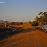 Piste menant à la mise à l'eau de Pouembout