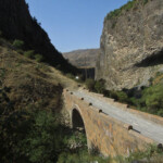 Route pour le Monastère de Geghard