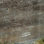 Gravure rupestre de la vallée des merveilles : la paroi vitrifiée