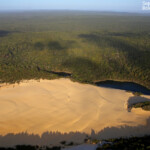 Survol de Fraser Island : le lac Wabby