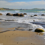 Moeraki boulders